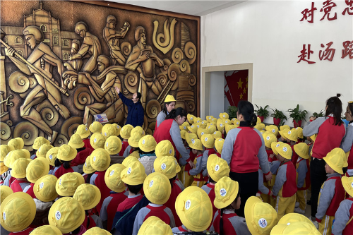 百名“萌娃”进消防队零距离参观学习 中国科学网www.minimouse.com.cn