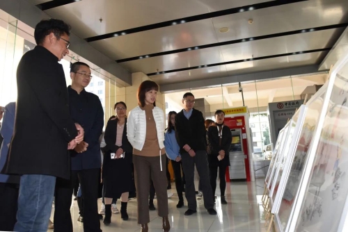 “五华区廉政家教家风漫画书法作品巡展”开展 中国科学网www.minimouse.com.cn