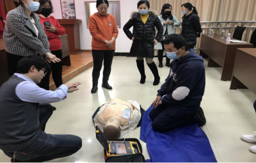 丰宁街道组织开展AED操作技能培训 中国科学网www.minimouse.com.cn