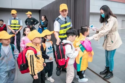 红云辖区成立7个“环境和物业管理委员会”解决居民烦心事 中国科学网www.minimouse.com.cn