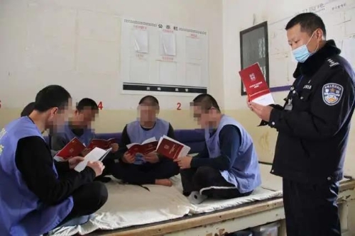 五检年末送礼，关怀看守所在押人员 中国科学网www.minimouse.com.cn