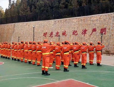 五华区组织区森林草原消防队开展入队宣誓仪式 中国科学网www.minimouse.com.cn