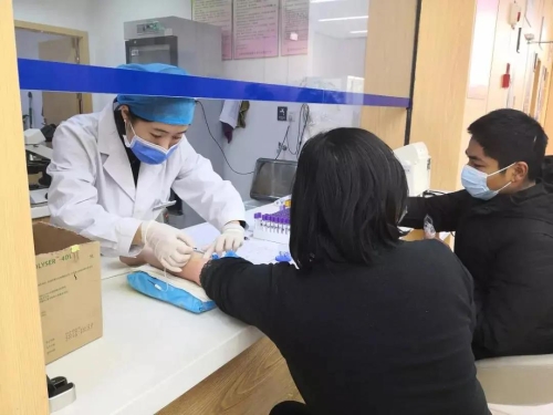 让服务更贴心！区卫生健康局认真值守“周三夜市、周六晨办” 中国科学网www.minimouse.com.cn