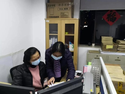 让服务更贴心！区卫生健康局认真值守“周三夜市、周六晨办” 中国科学网www.minimouse.com.cn