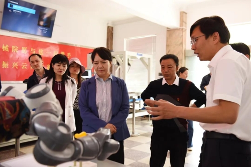 梁崑到云南省机械研究设计院、金家山地块进行调研 中国科学网www.minimouse.com.cn