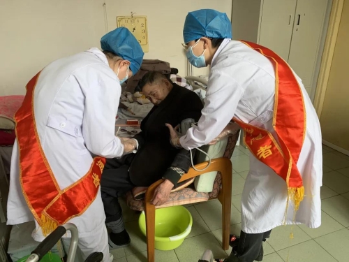 五华区人民医院开展“健康春城 杏林先锋”红色义诊活动 中国科学网www.minimouse.com.cn