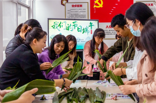 大观街道富春社区“三心”过节 为群众办实事 中国科学网www.minimouse.com.cn