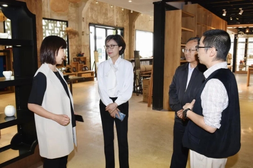 省、市委宣传部领导到五华区调研“区块链 ”大文创产业建设情况 中国科学网www.minimouse.com.cn