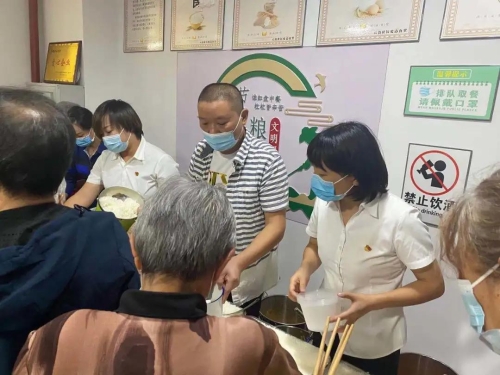 超有爱！3—6元/餐，五华区这个“爱心食堂”开张啦！ 中国科学网www.minimouse.com.cn