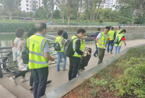 月牙塘社区市民巡河志愿队开展盘龙江巡河志愿服务活动 中国科学网www.minimouse.com.cn