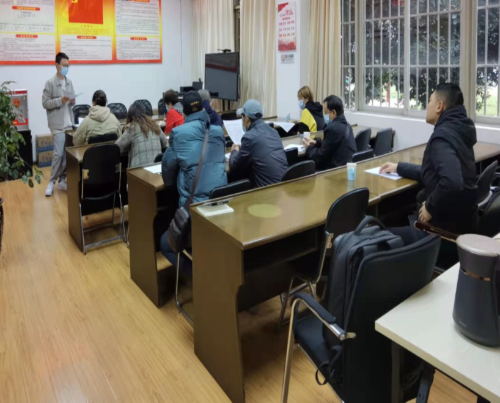 黑林铺街道红盛园社区组织学习《中华人民共和国军人地位和权益保障法》 中国科学网www.minimouse.com.cn
