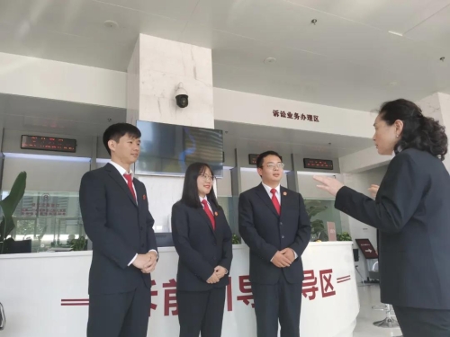 【我为群众办实事】“小导诉”发挥“大作用”——五华法院“微笑专员”今日正式上岗！ 中国科学网www.minimouse.com.cn