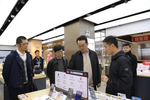 区政府主要领导调研金鼎科技园 中国科学网www.minimouse.com.cn 区政府主要领导调研金鼎科技园 中国科学网www.minimouse.com.cn