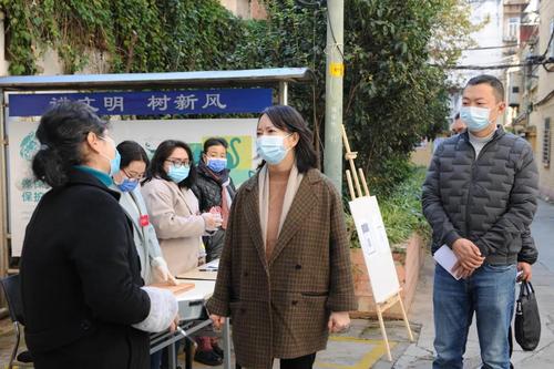  区委主要领导走访检查区人大换届选举投票工作 中国科学网www.minimouse.com.cn