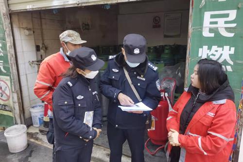 公安五华分局莲华所到辖区重点单位开展安全检查 中国科学网www.minimouse.com.cn