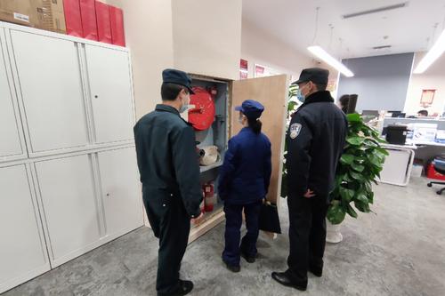 公安五华分局新村所开展节前消防安全检查工作 中国科学网www.minimouse.com.cn