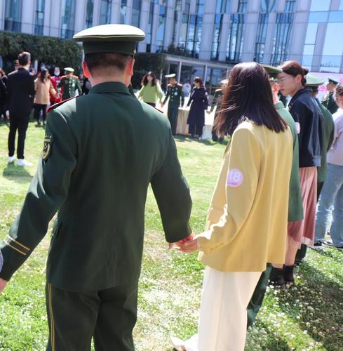 鹊桥相会 一见军心 中国科学网www.minimouse.com.cn 鹊桥相会 一见军心 中国科学网www.minimouse.com.cn