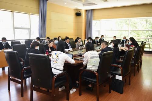  区第十七届人大常委会召开第一次会议 中国科学网www.minimouse.com.cn