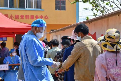  家门口测核酸！五华流动核酸检测采样车开进少数民族山地村 中国科学网www.minimouse.com.cn