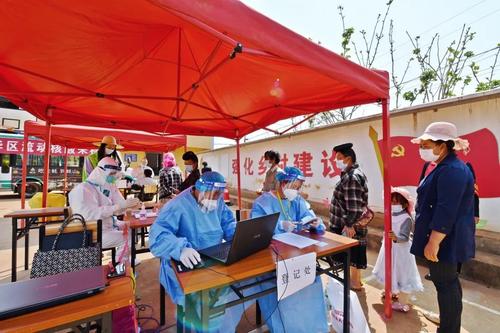  家门口测核酸！五华流动核酸检测采样车开进少数民族山地村 中国科学网www.minimouse.com.cn