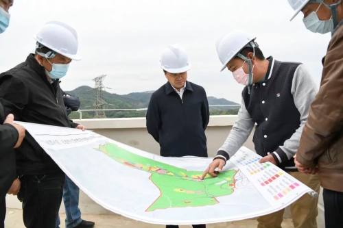 区委主要领导实地调研部分重点项目 中国科学网www.minimouse.com.cn