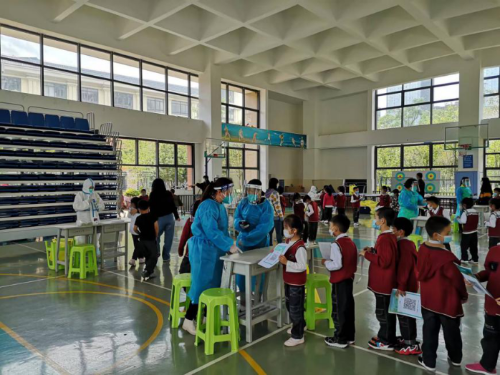 红云街道：关爱未成年人 协助辖区学校开展核酸检测 中国科学网www.minimouse.com.cn