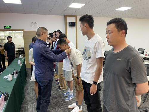 五华区举行2022年退役军人无人机操作培训结业发证仪式 中国科学网www.minimouse.com.cn