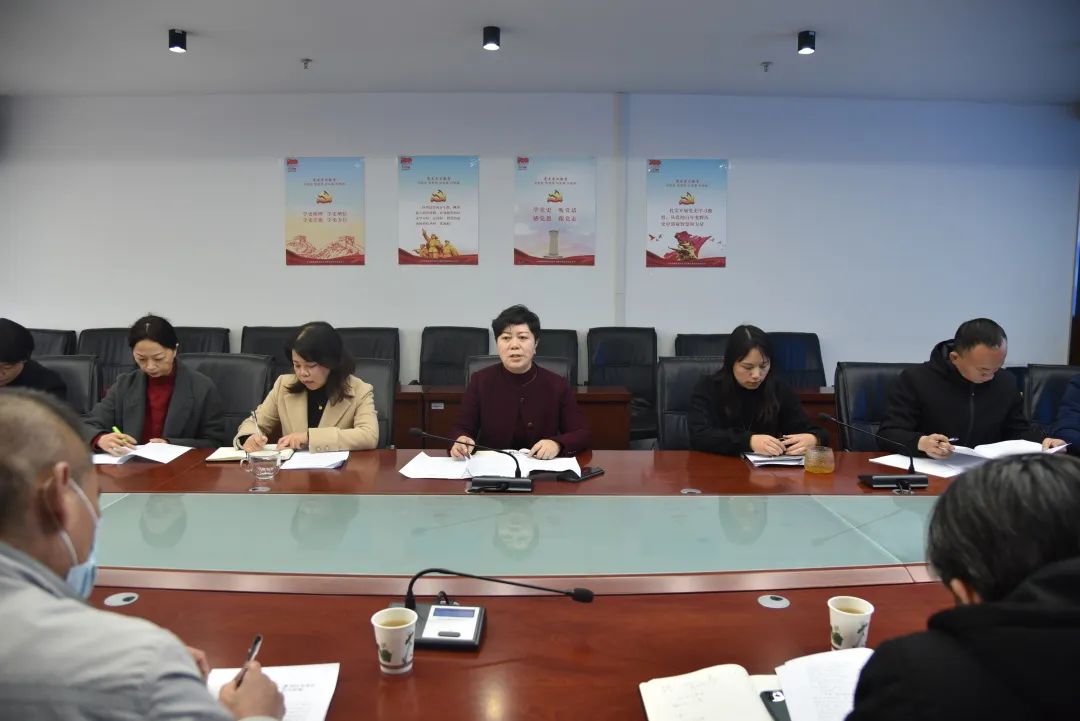 2. 2023年2月27日,五华区司法局召开普法强基补短板专项行动工作部署暨业务培训会 2. 2023年2月27日,五华区司法局召开普法强基补短板专项行动工作部署暨业务培训会