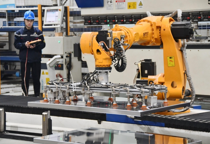 <span style='background-color:;'>202502232232493200</span>7333333333